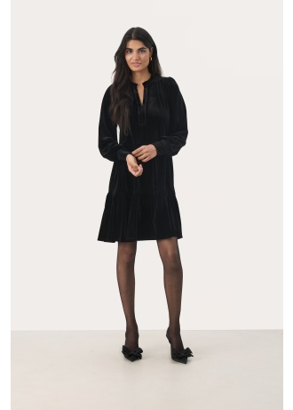 30306576-BLACK-0jpeg