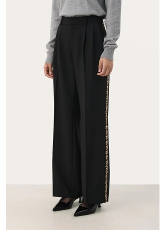 30309044-BLACK-0jpeg