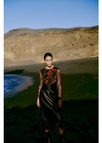 20815714AW25-BLACK-0jpeg