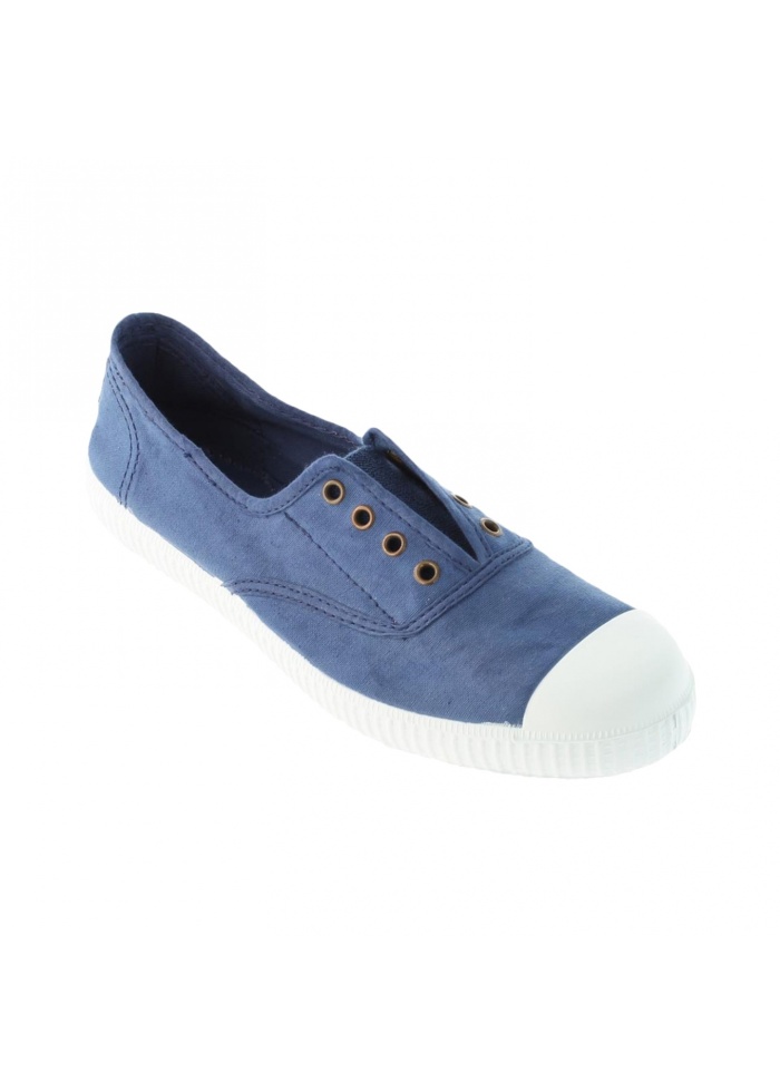 Victoria | Dora Plimsoll
