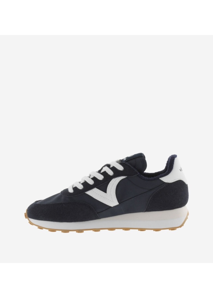Victoria | Astro Trainers