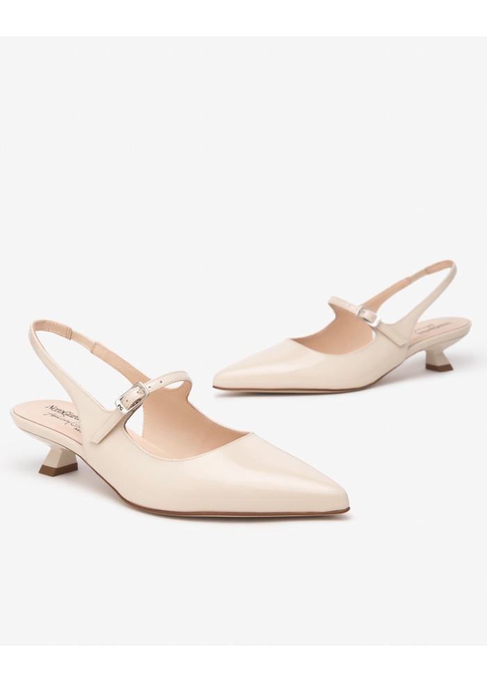 NeroGiardini | Flared Heel Neutral Shoes