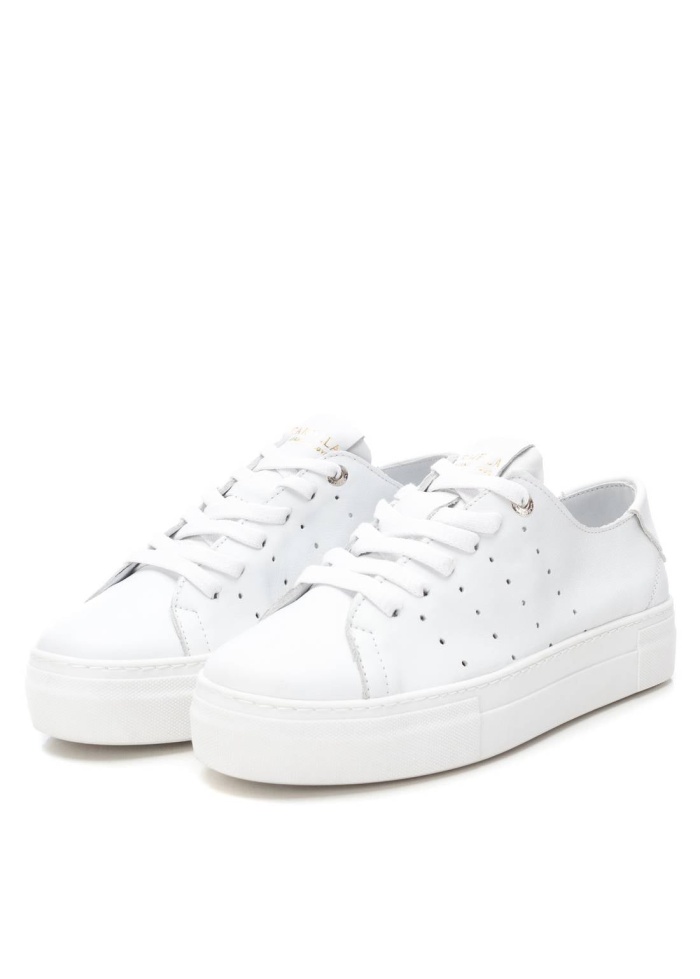 Carmela | Simple Trainer