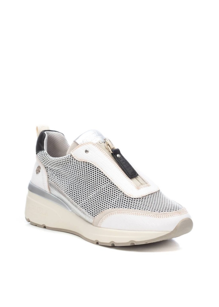 Carmela | Zip Front Trainers