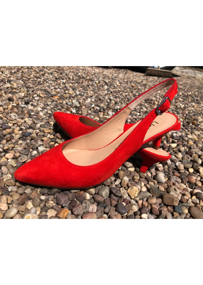 Unisa | Kitten Heel Court