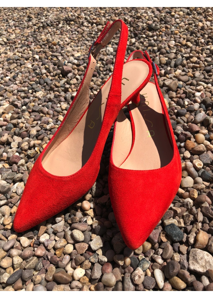 Unisa | Kitten Heel Court