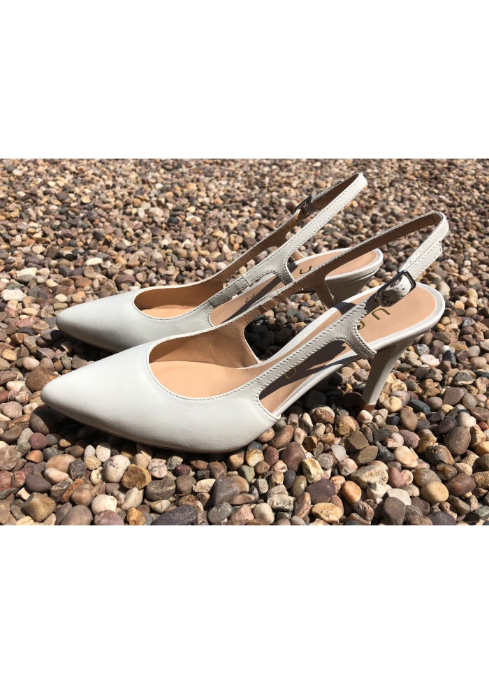 Unisa | Sling Back Court