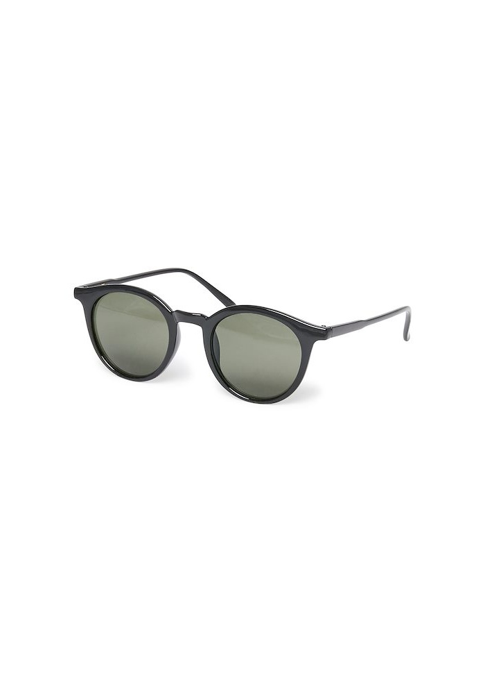 Part Two | Banou Black Sunglasses