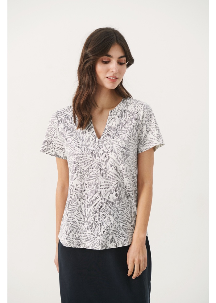 Part Two | Gesina T-Shirt