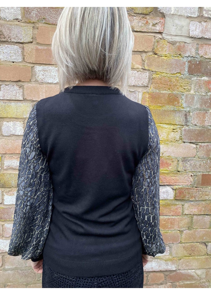 Blank | Black jumper with chiffon sleeves