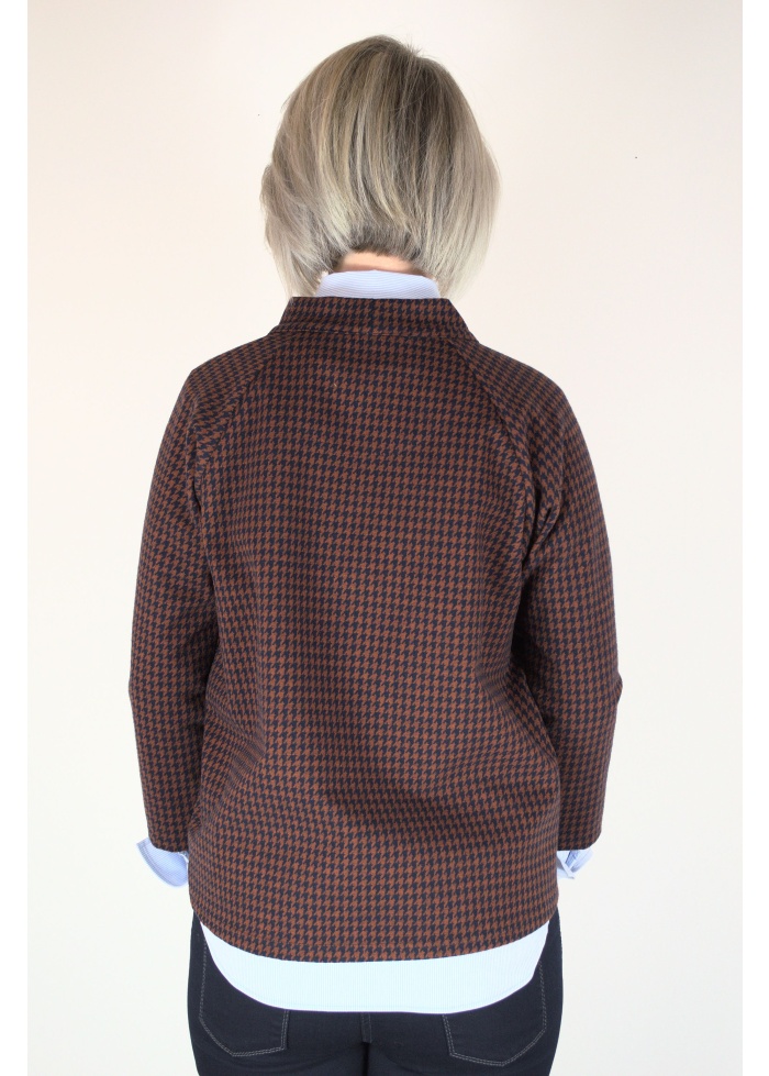 Just White | Boxy Houndstooth Top