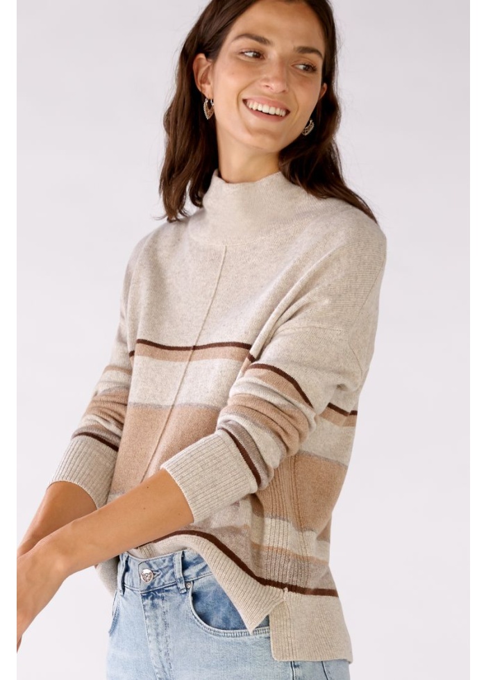 Oui | Knitted Jumper With Stand Up Colour