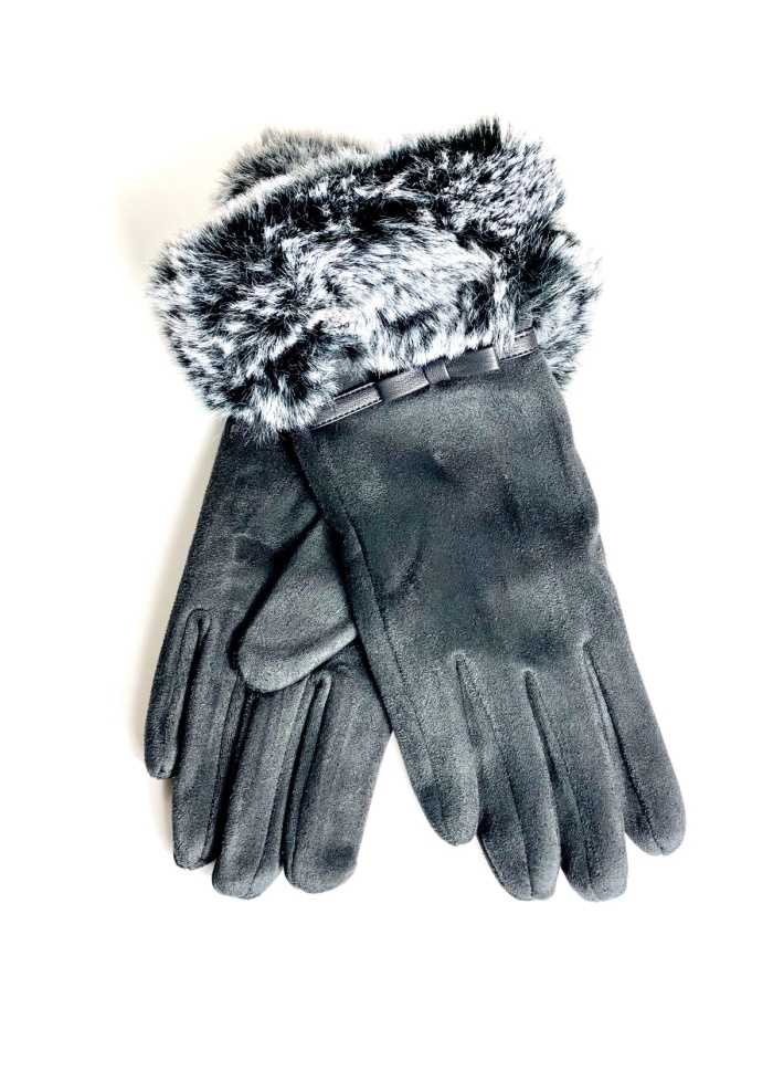 Grey gloves