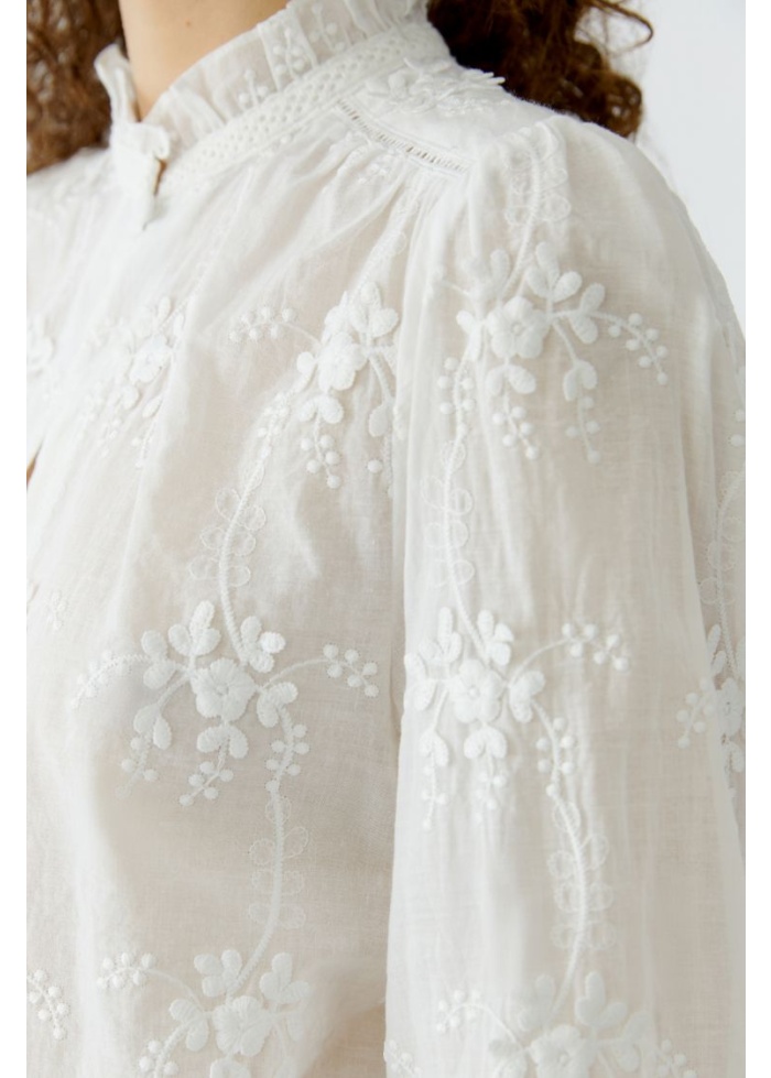 Oui | Embroidered Blouse