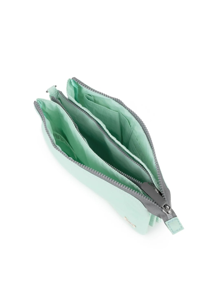 Roka | Carnaby Crossbody XL Mint