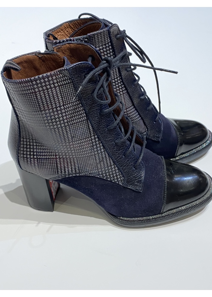 Hispanitas | Navy Heeled Ankle Boot