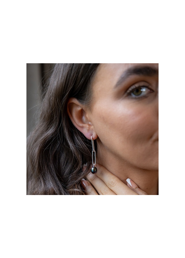 Spoke | Ami Black Pearl Drop Earrings