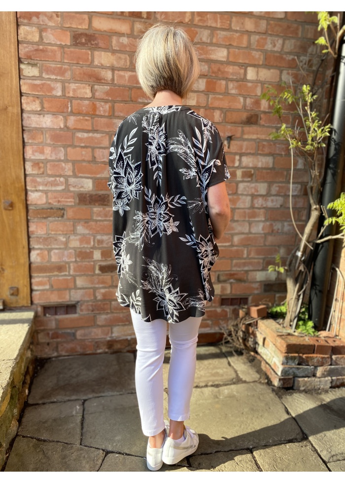 Foil | Ghosts of the Past Top