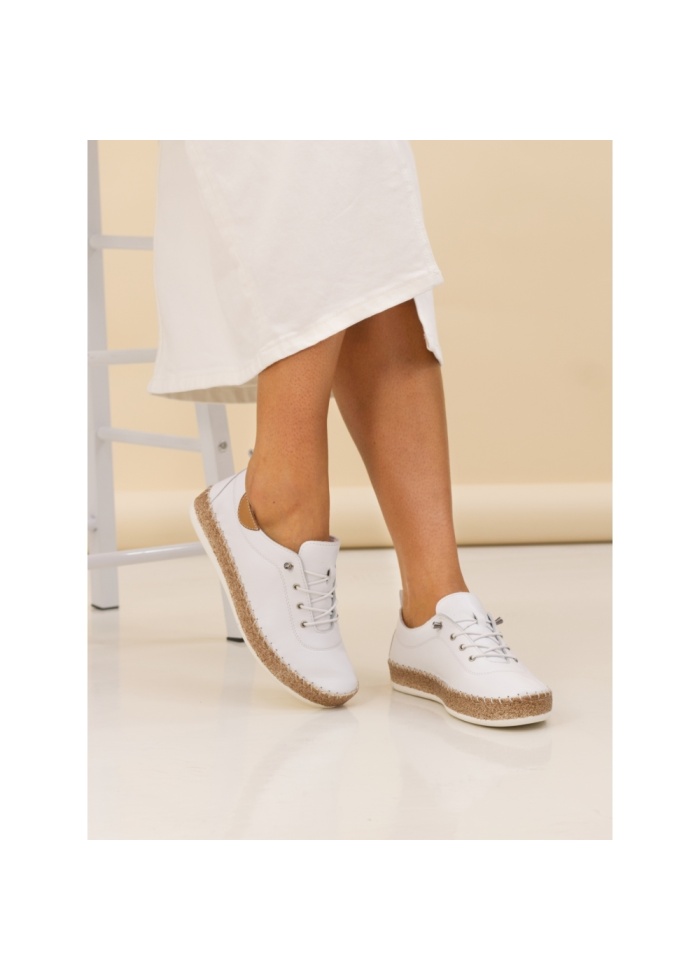 Lunar | Evie White Leather Shoe