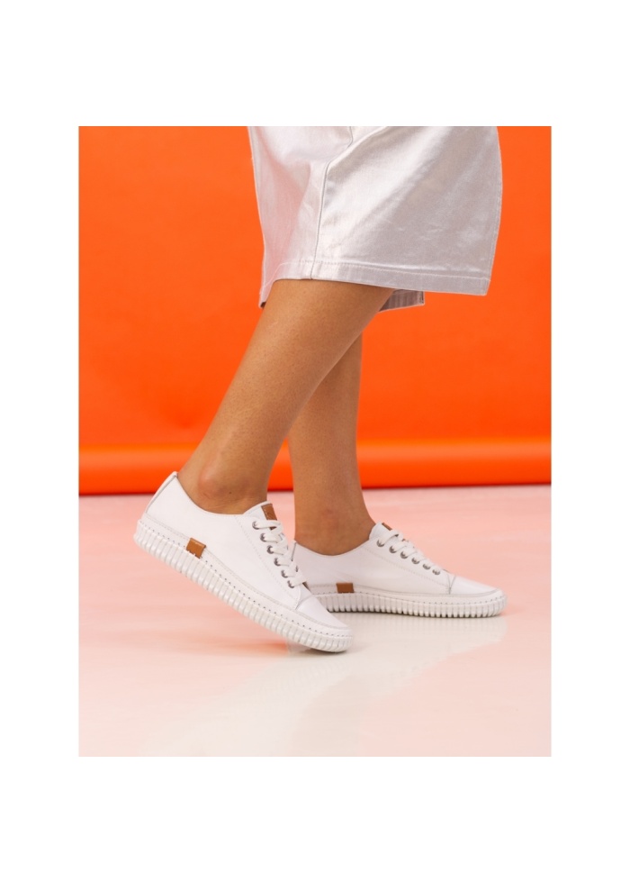 Lunar | Truffle White Shoe