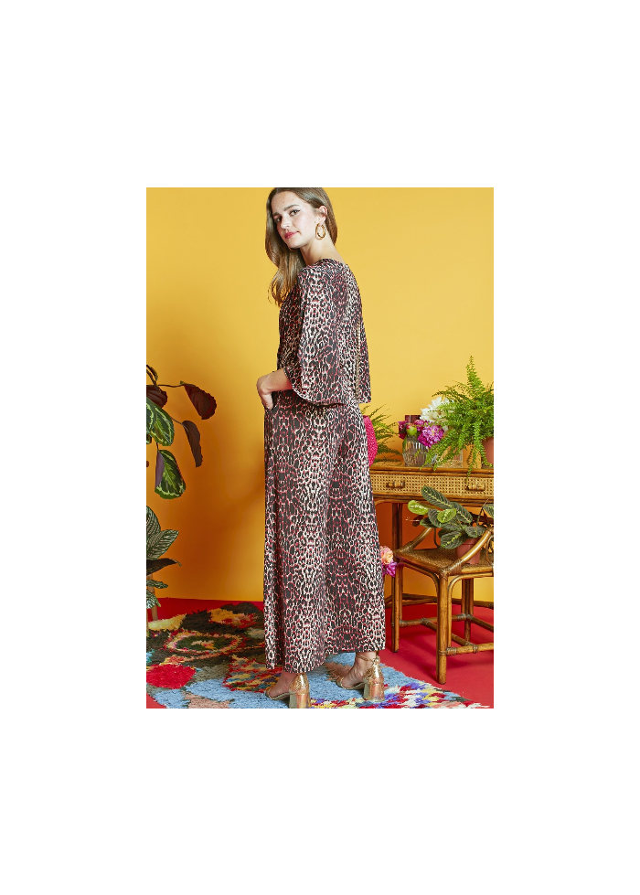 Onjenu | Laurie Leo Berry