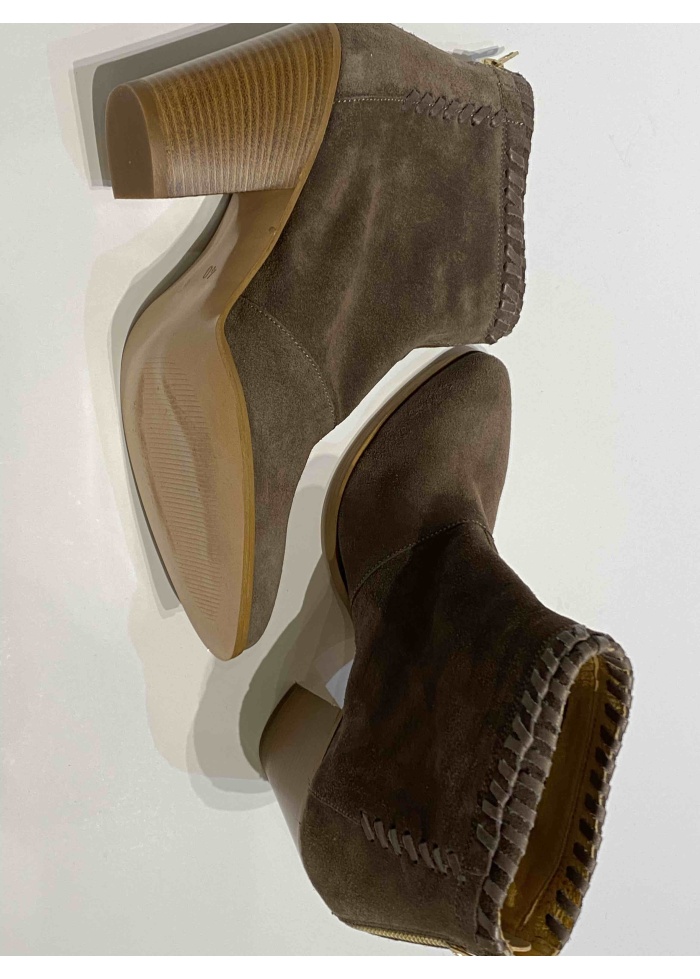 Cara | Suede Ankle Boot