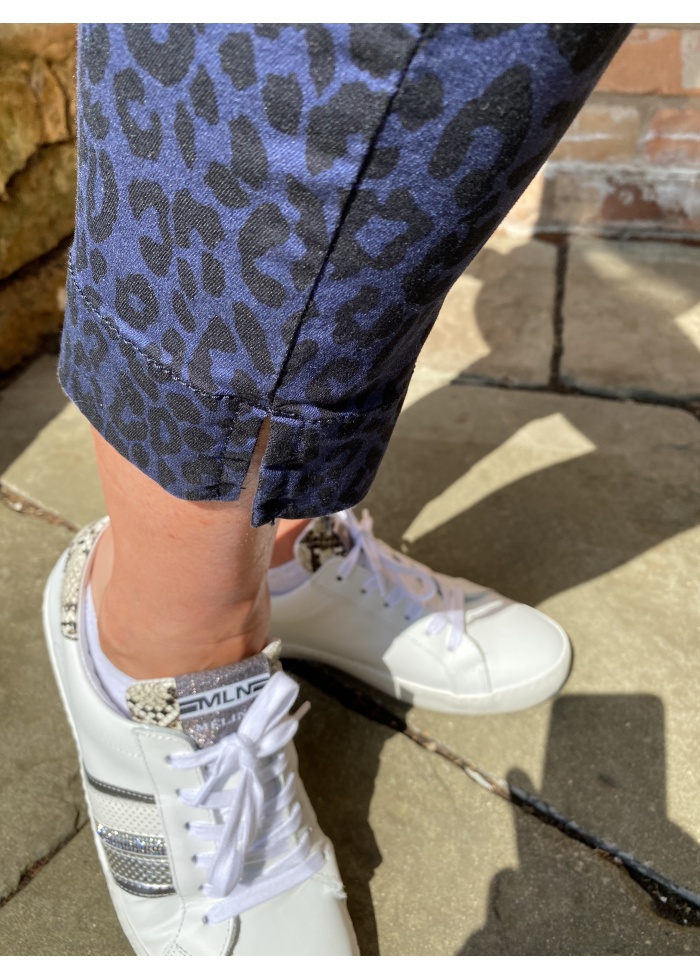 JonnyQ | Leopard Crop