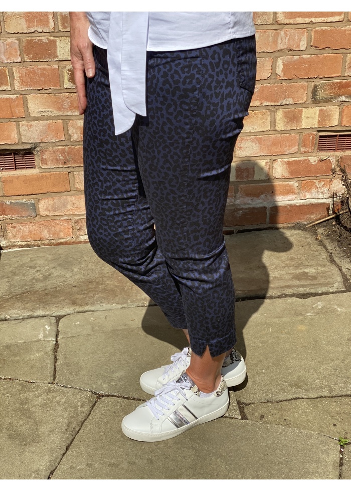 JonnyQ | Leopard Crop