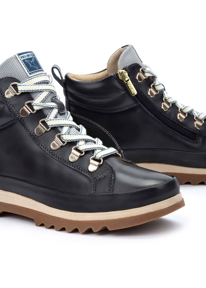 Pikolino | Vigo Navy Ankle Boots