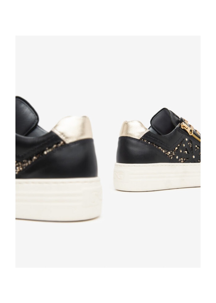 NeroGiardini | Jewel Platform Trainer