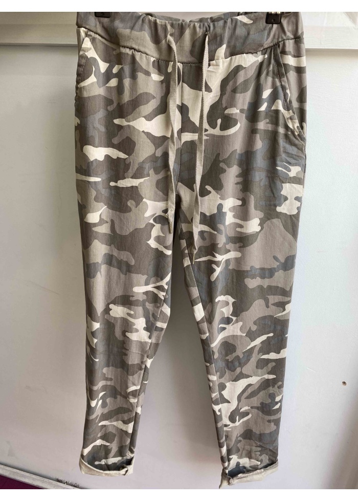 Lulu | Taupe Camouflage Trousers
