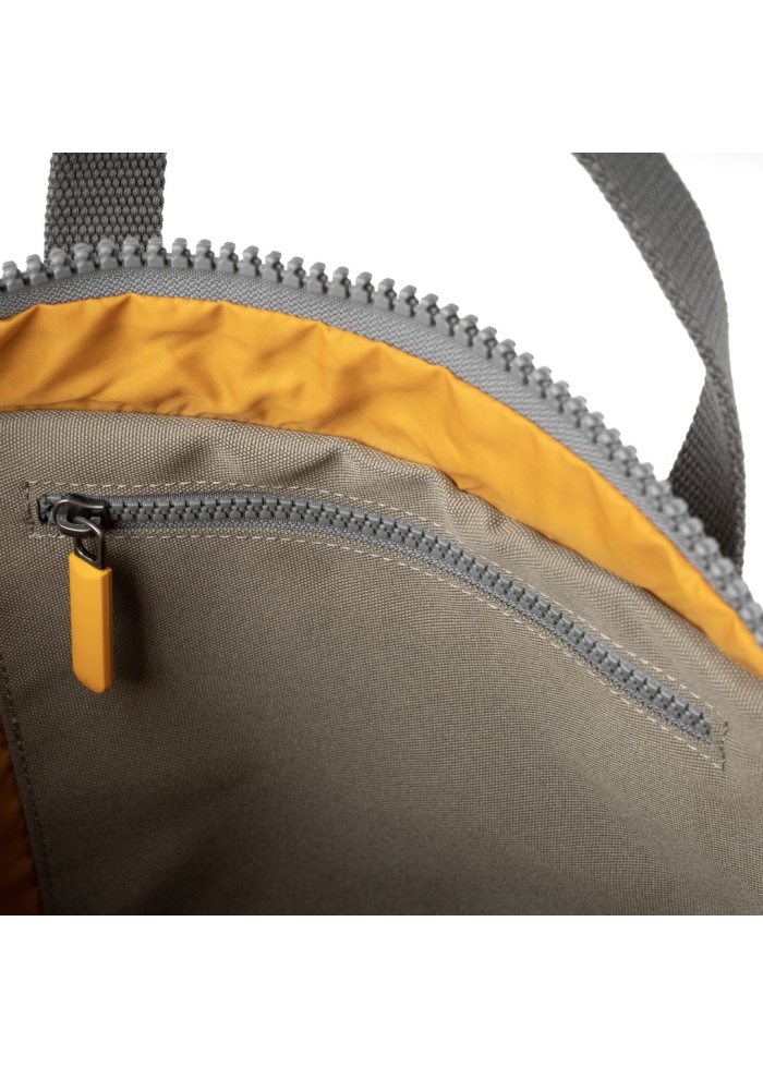 Roka | Canfield Medium Rucksack Coriander